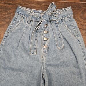 Forever 21 Jeans‎ Womens Size 24 Blue Wide Leg Medium Wash Button Fly High Rise